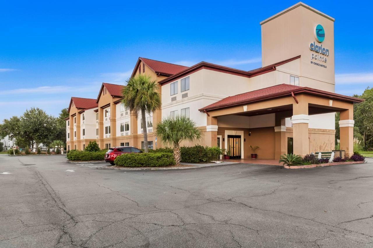 Clarion Pointe Savannah Gateway I-95 Exterior photo